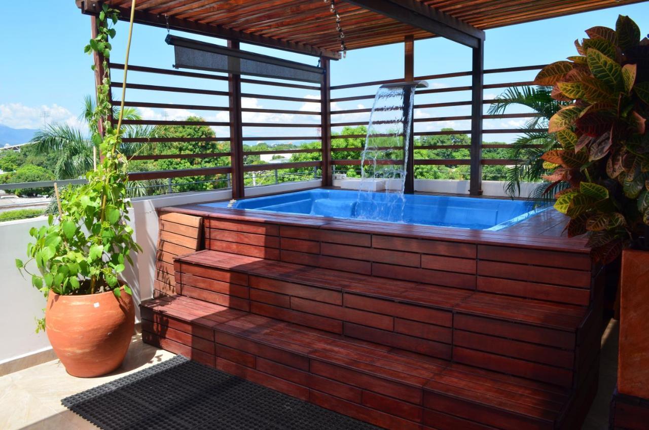Hotel Ucla Center Valledupar Bagian luar foto